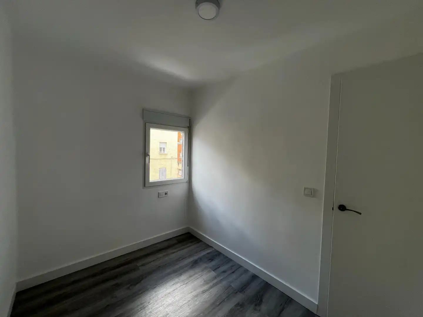 Bedroom of Flat for sale in Madrid