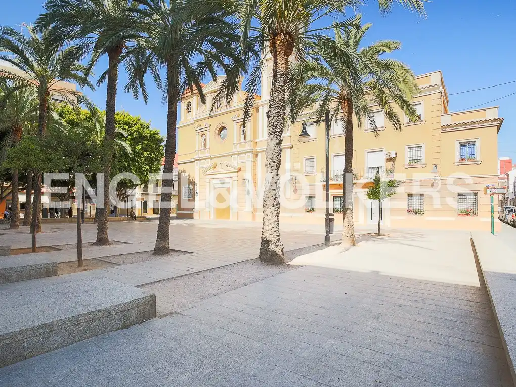 Vista exterior de Casa o chalet en venta en Valencia con Aire acondicionado, Calefacción y Trastero