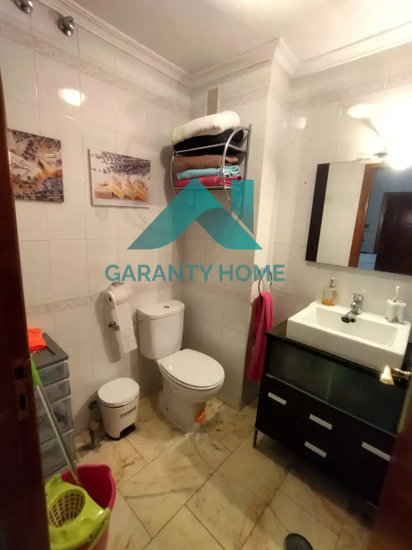 Badezimmer von Wohnungen zum Verkauf in Cáceres mit Klimaanlage, Heizung und Terrasse
