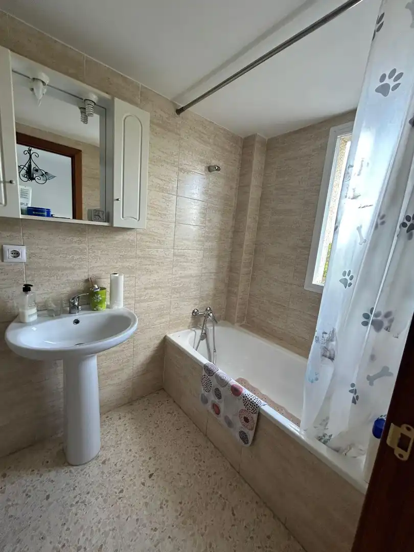 Badezimmer von Wohnung zum Verkauf in Utrera mit Terrasse und Abstellraum