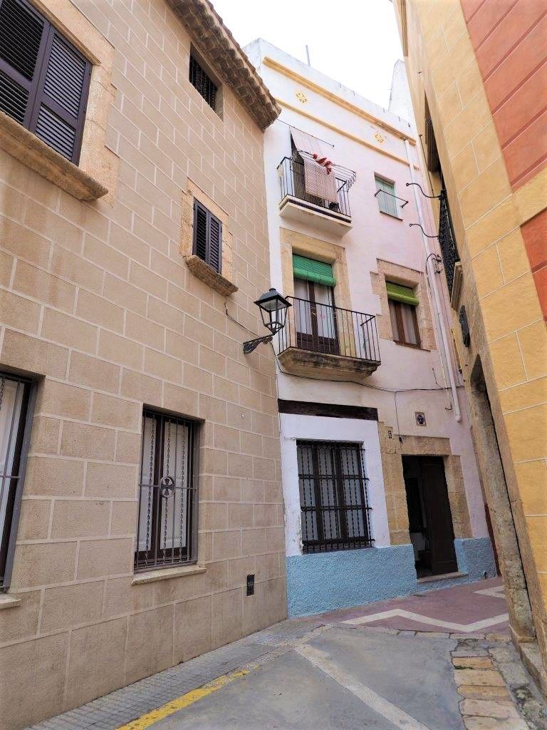 Vista exterior de Finca rústica en venda en Torredembarra amb Terrassa i Traster