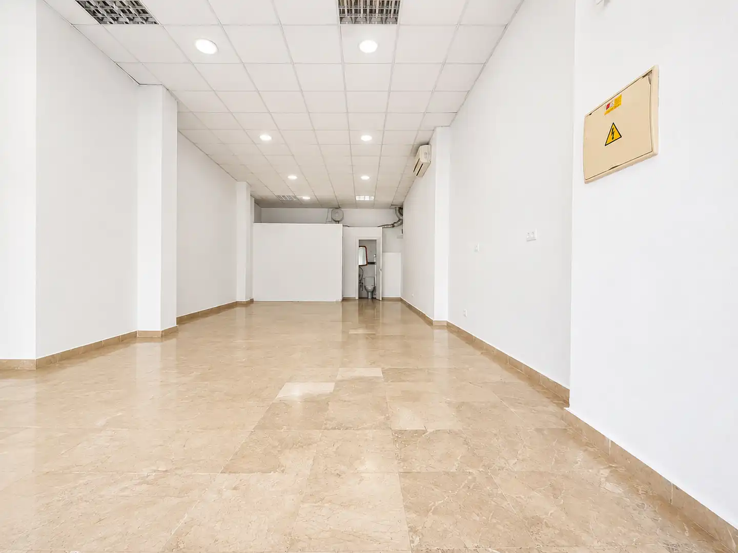 Local comercial en venda a Calle la Unión 45, imagen 6