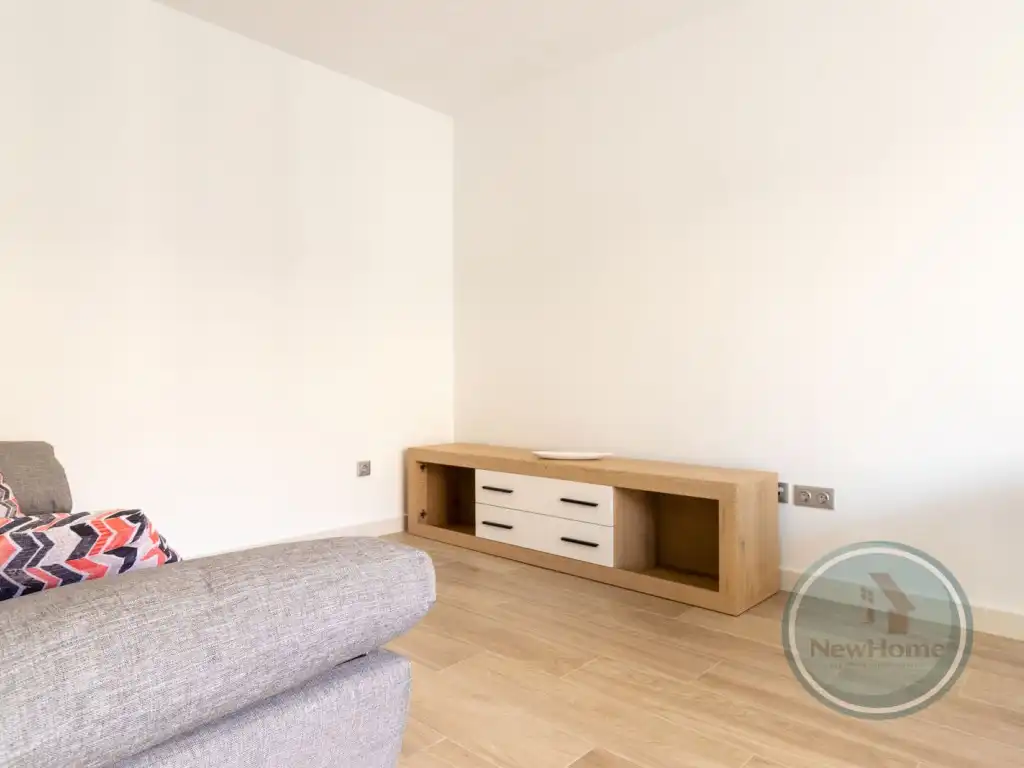 Sala de estar de Piso de alquiler en Elche / Elx con Aire acondicionado, Terraza y Piscina comunitaria