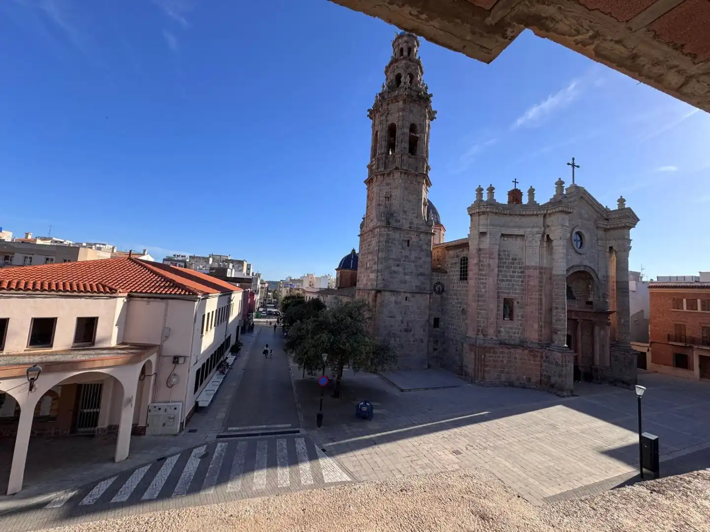 Vista exterior de Edifici en venda en La Vall d'Uixó