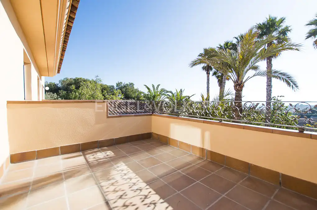 Terrassa de Finca rústica en venda en Tarragona amb Aire condicionat, Calefacció i Jardí privat