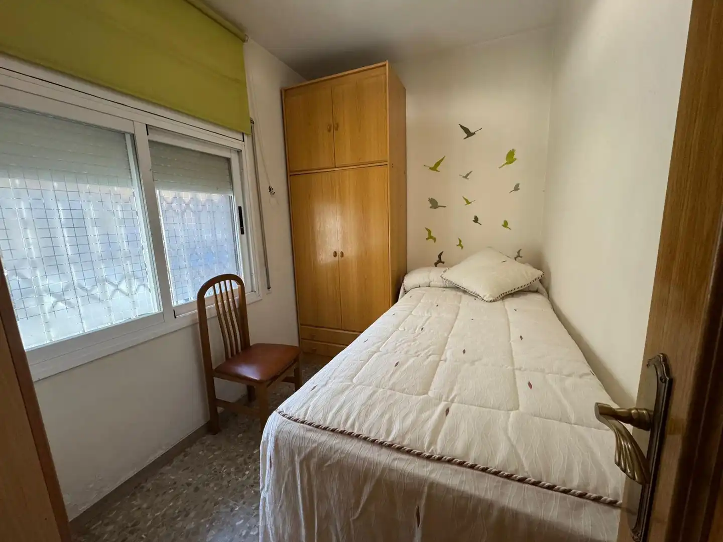 Schlafzimmer von Haus oder Chalet zum Verkauf in Cornellà de Llobregat mit Heizung, Privatgarten und Terrasse