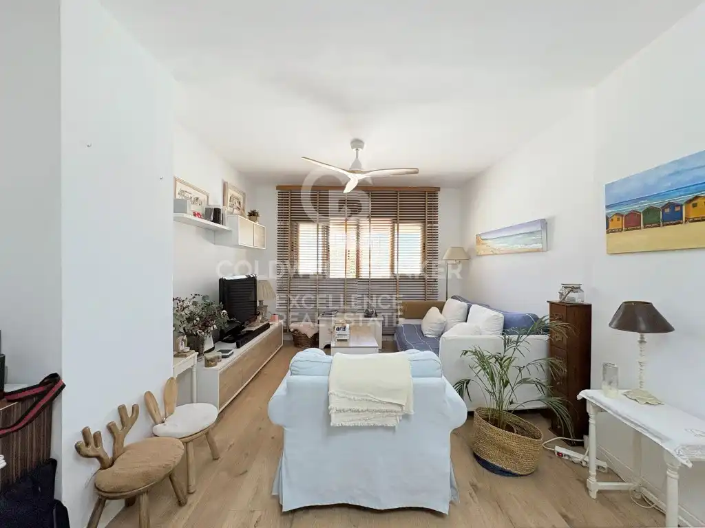 Sala de estar de Planta baja en venta en El Puig de Santa Maria con Jardín privado, Piscina y Horno