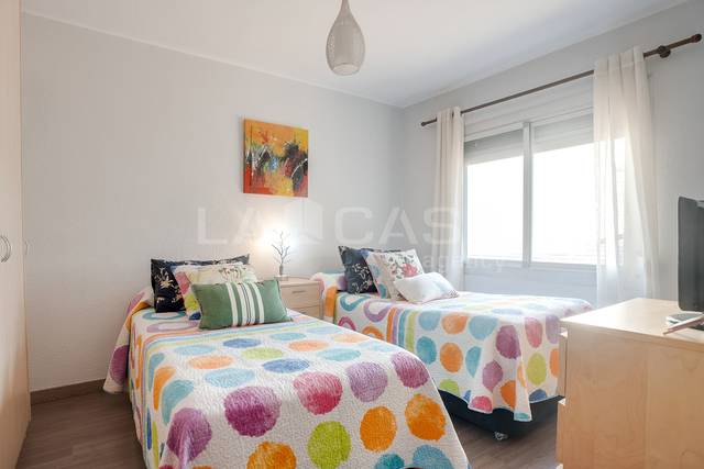 Piso en Venta en Calle VINAROS DE en Pubilla Cases