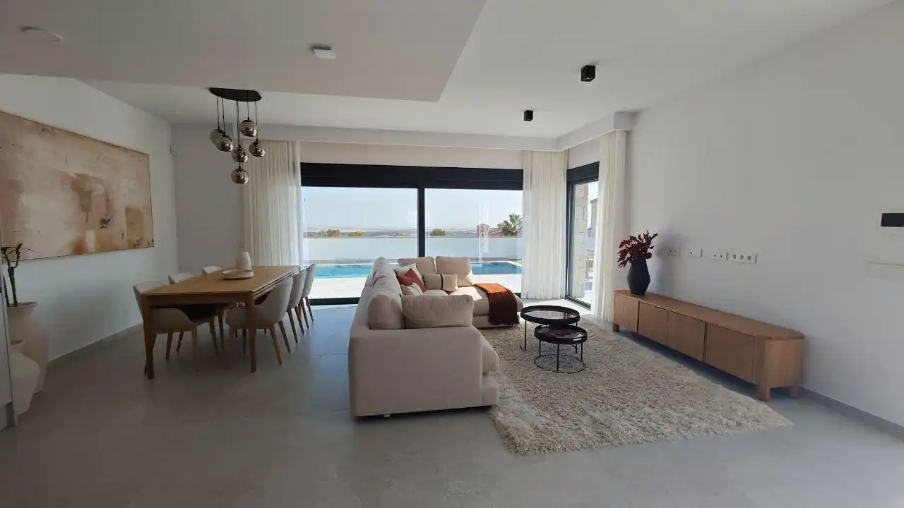 Chalet con piscina en venta en Calle de los Hernández, imagen 5
