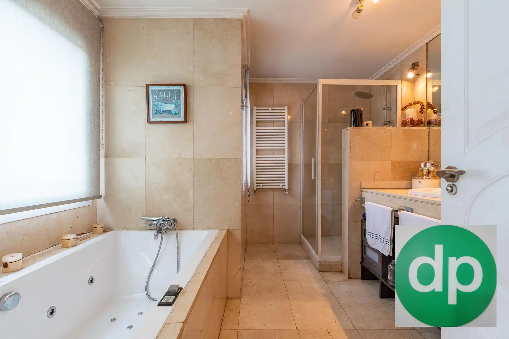 Bathroom of Detached homes for sale in Pozuelo de Alarcón  with Air Conditioner and Heating
