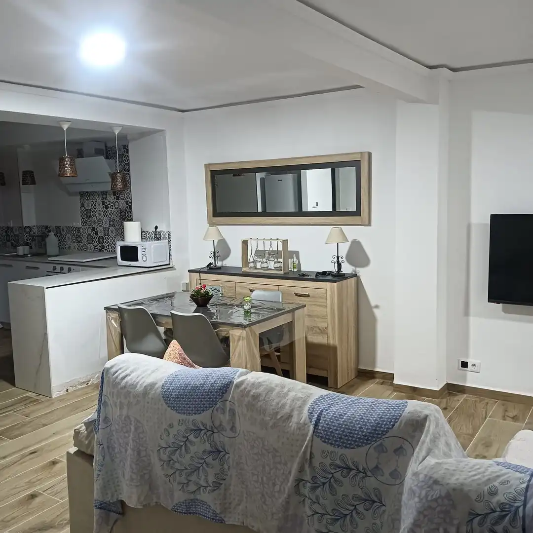 Comedor de Apartamento de alquiler en Tavernes de la Valldigna con Amueblado, Horno y Lavadora