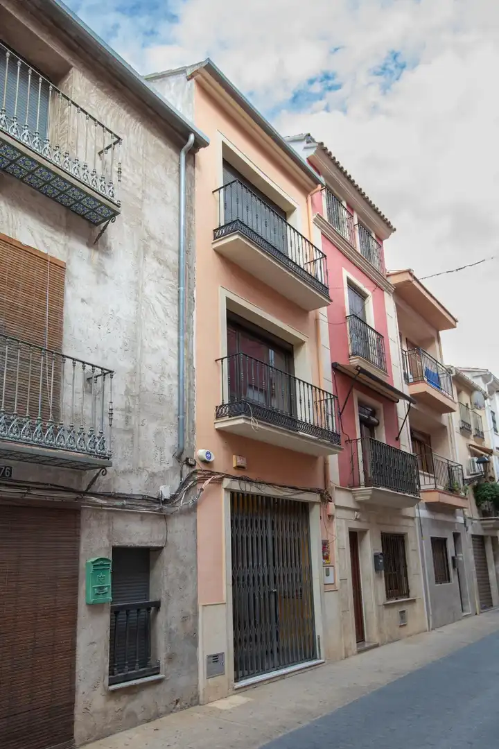 Exterior view of Houses for sale in Muro de Alcoy, Alicante