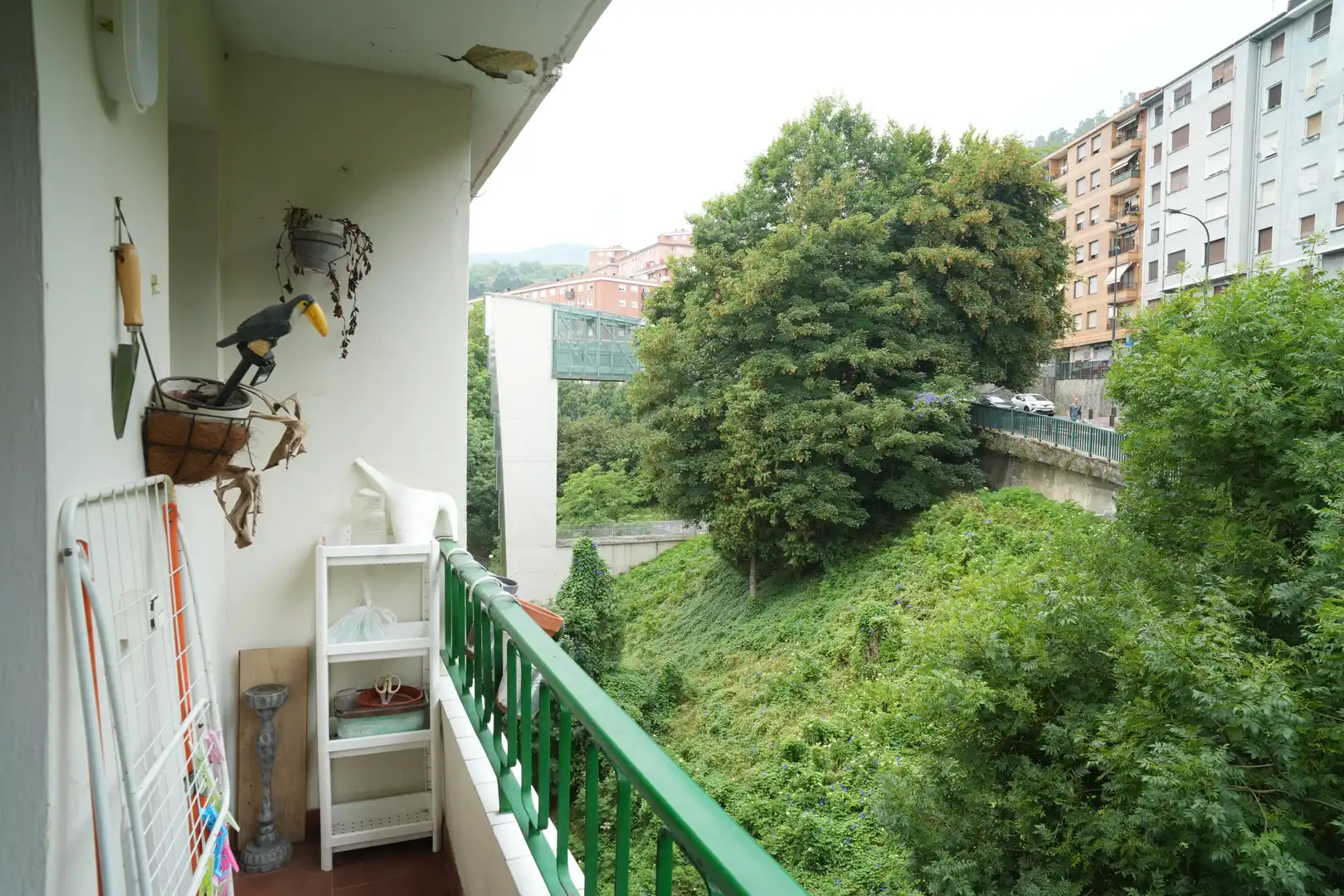 Terrassa de Pis en venda en Bilbao  amb Balcó