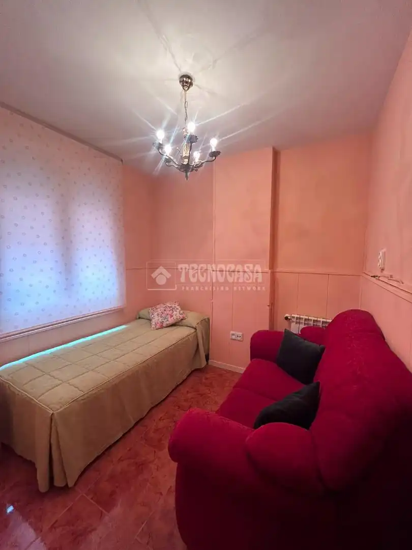 Habitación de Piso en venta en Valdemoro con Aire acondicionado, Calefacción y Terraza