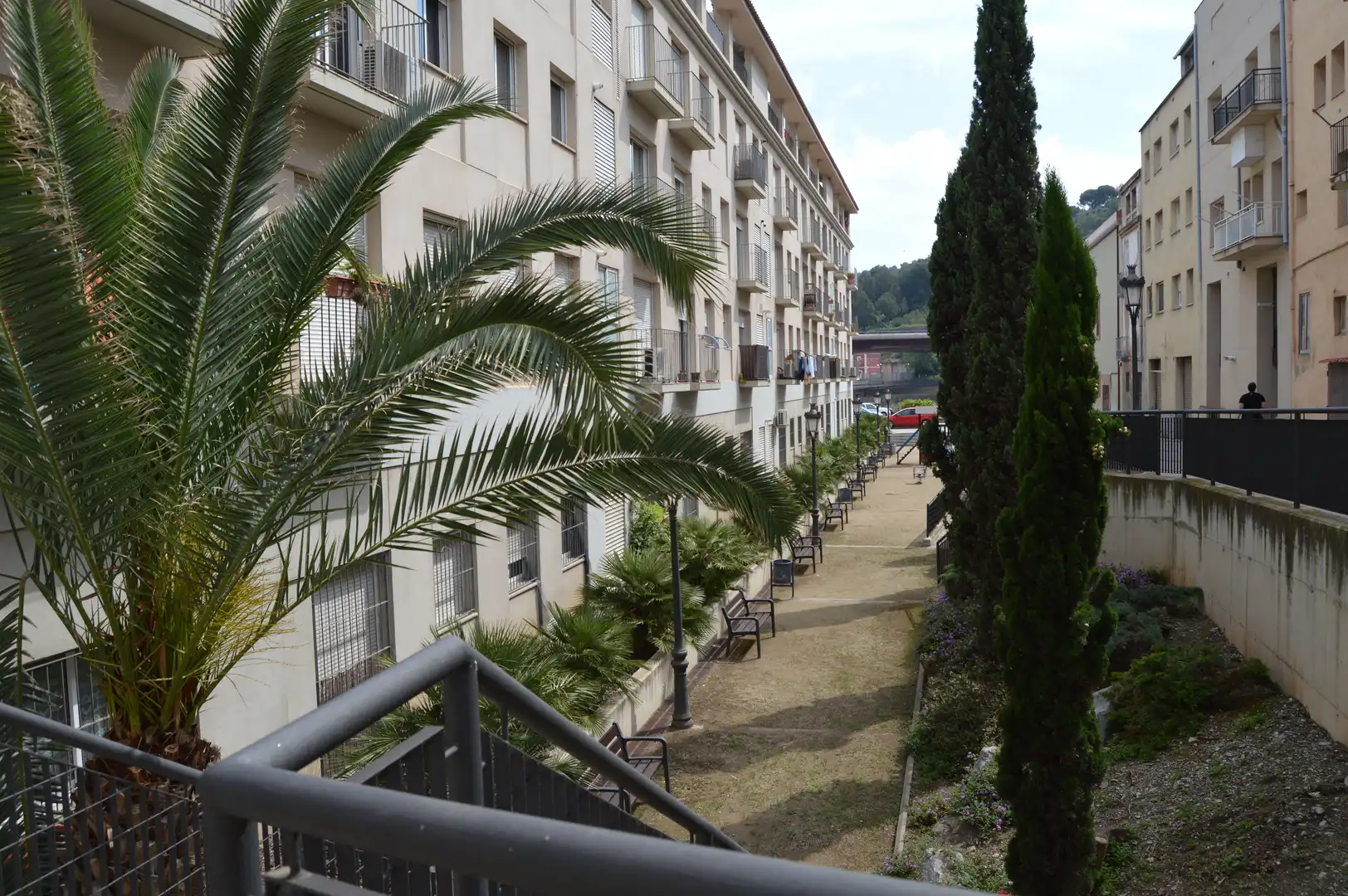 Vista exterior de Piso de alquiler en Martorell con Parquet, Horno y Balcón
