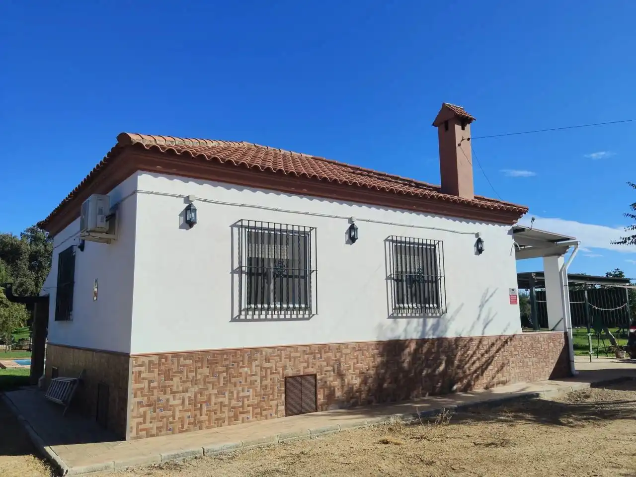 Xalet amb piscina en venda a Urbanizacion Corzo
