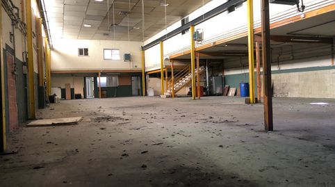 Foto 3 von Fabrikhallen zur Miete in Batoi, Alcoy / Alcoi