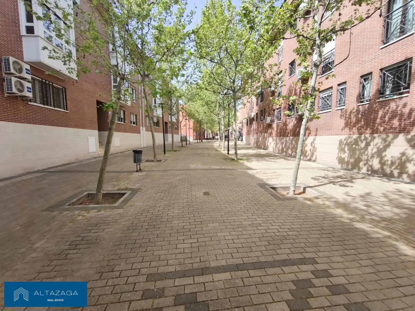 Exterior view of Flat for sale in San Sebastián de los Reyes  with Air Conditioner, Heating and Storage room