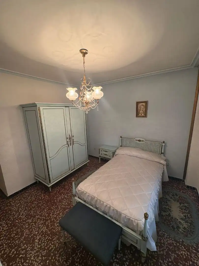 Habitación de Piso en venta en Zaragoza con Calefacción, Jardín privado y Terraza