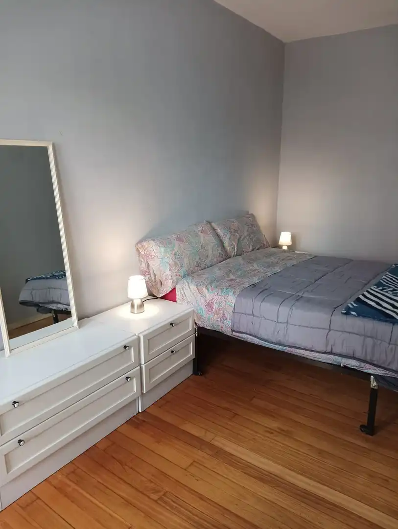 Dormitori de Apartament de lloguer en Gorliz amb Calefacció, Terrassa i Moblat