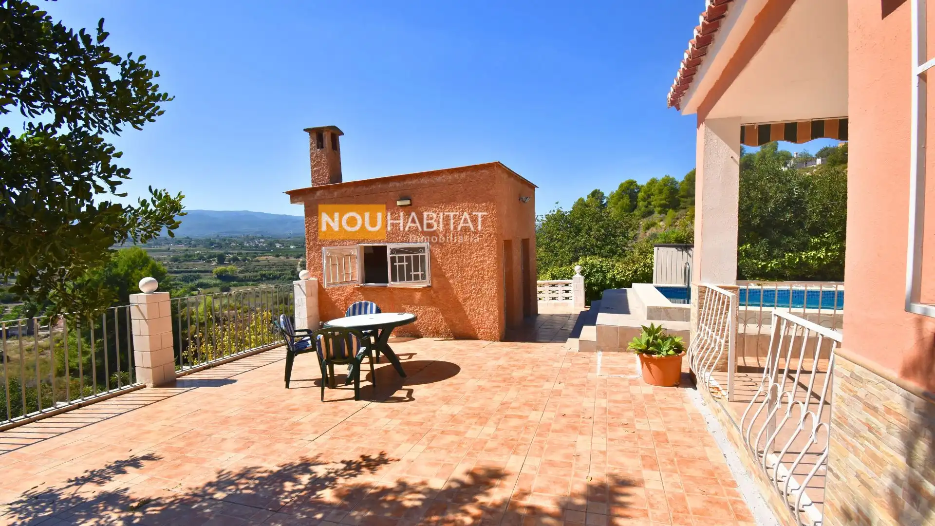 Villa mit Pool zur Miete in Montroi / Montroy, imagen 14