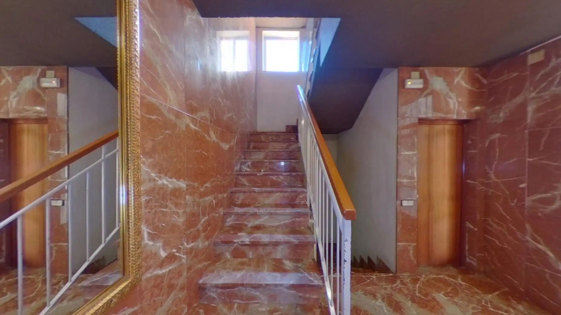 Piso en venta en Murcia con Balcón