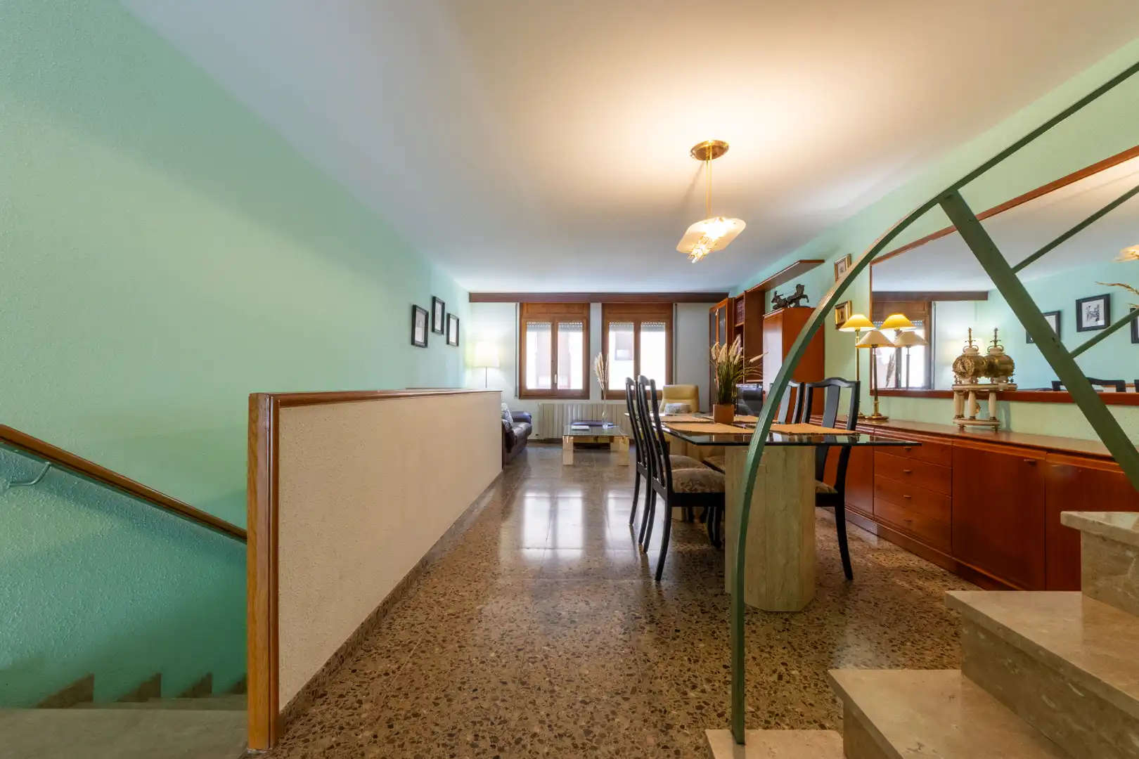 Comedor de Casa adosada en venta en Vila-seca con Calefacción, Trastero y Amueblado