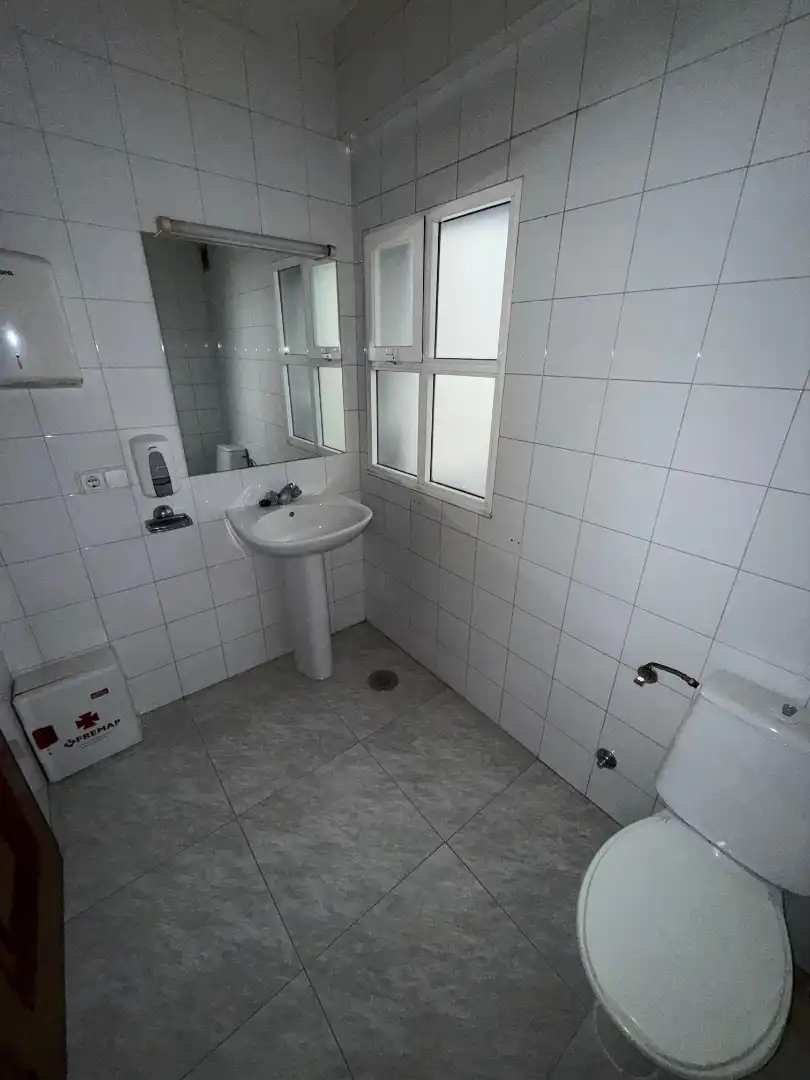 Office space to rent in Rúa de Benito Corbal, imagen 4