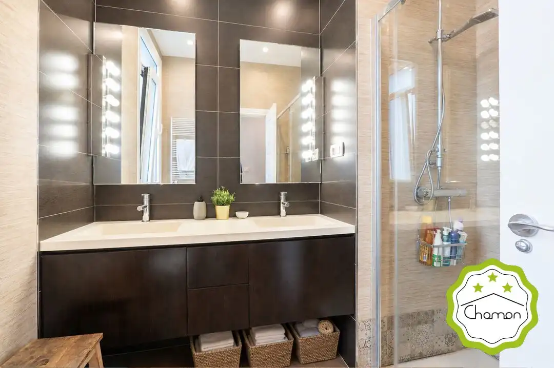 Badezimmer von Wohnung zum Verkauf in Portugalete mit Heizung, Terrasse und Abstellraum