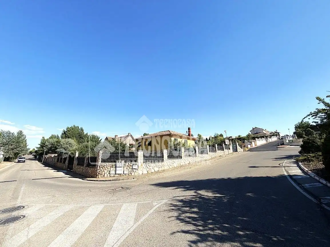 Casa o xalet en venda en Arcas del Villar amb Calefacció, Jardí privat i Traster