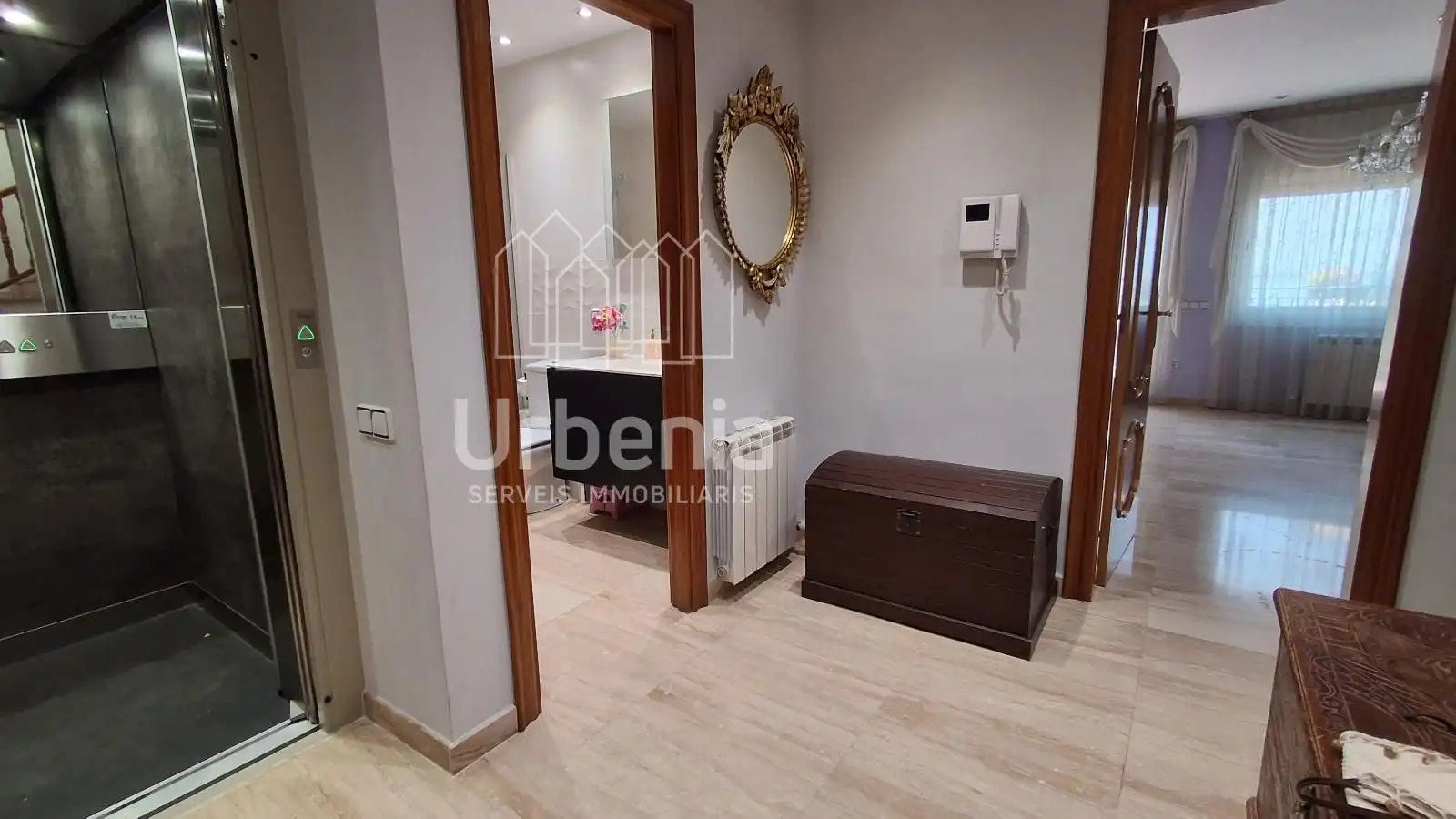Dormitori de Casa o xalet en venda en Mataró amb Aire condicionat, Calefacció i Terrassa