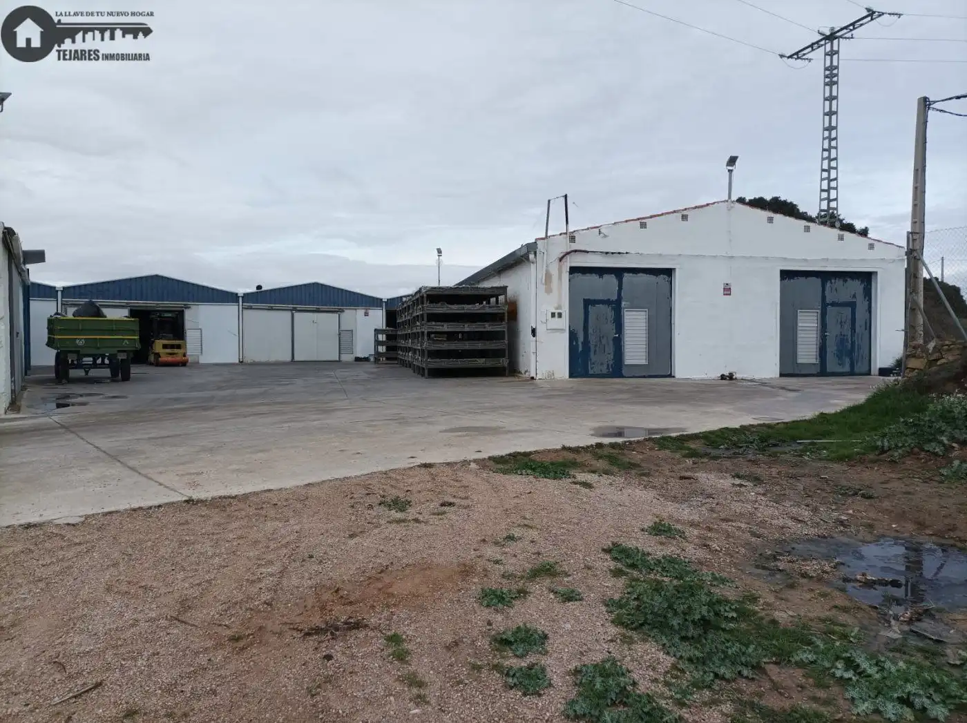 Außenansicht von Residential zum Verkauf in Ledaña