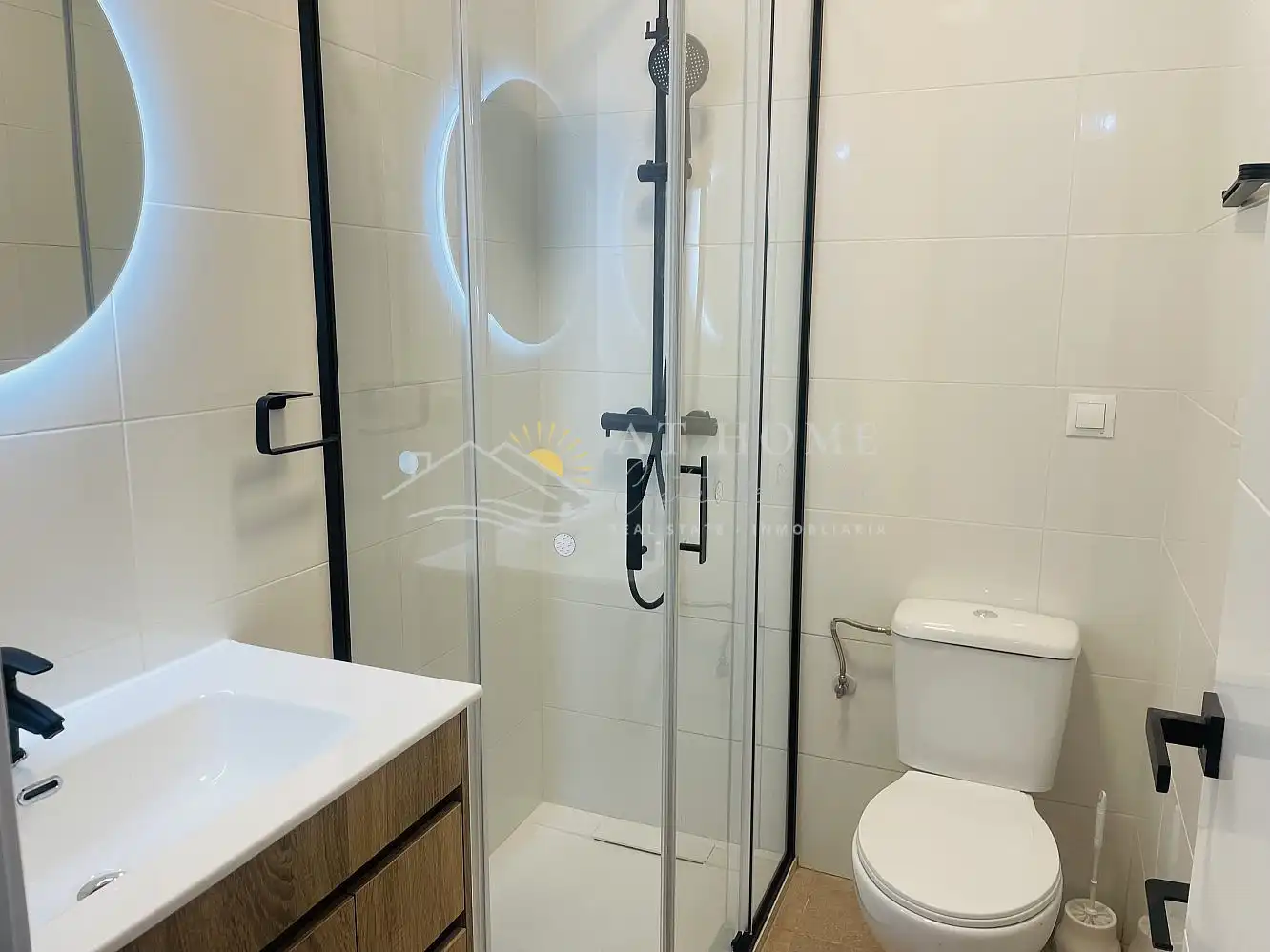 Bany de Apartament en venda en Torrox amb Terrassa i Forn