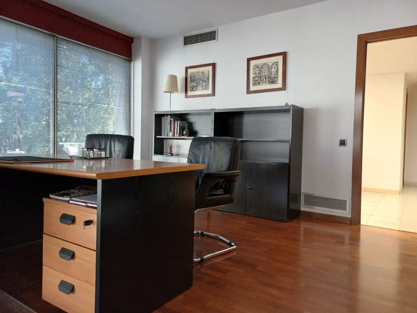 Office space with lift to rent in Carrer d'Anselm Clavé 2, imagen 12