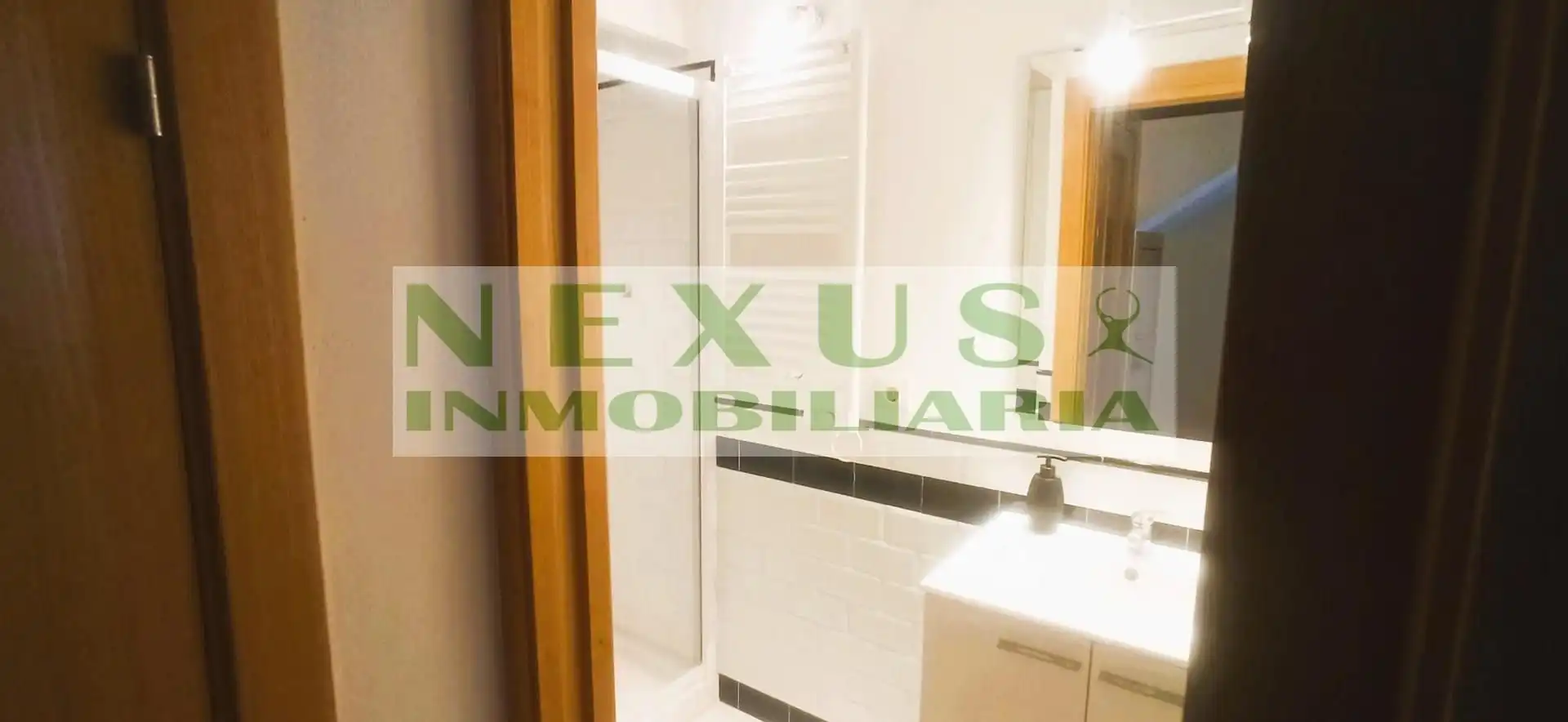 Bathroom of Detached homes for sale in Cáceres  with Heating, Terrace and Furnished