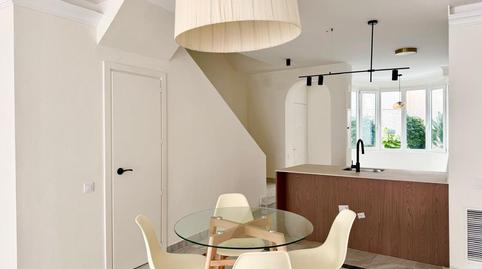 Foto 5 de Dúplex en venda a De Ramón Gómez de la Serna, Playa de la Fontanilla, Málaga