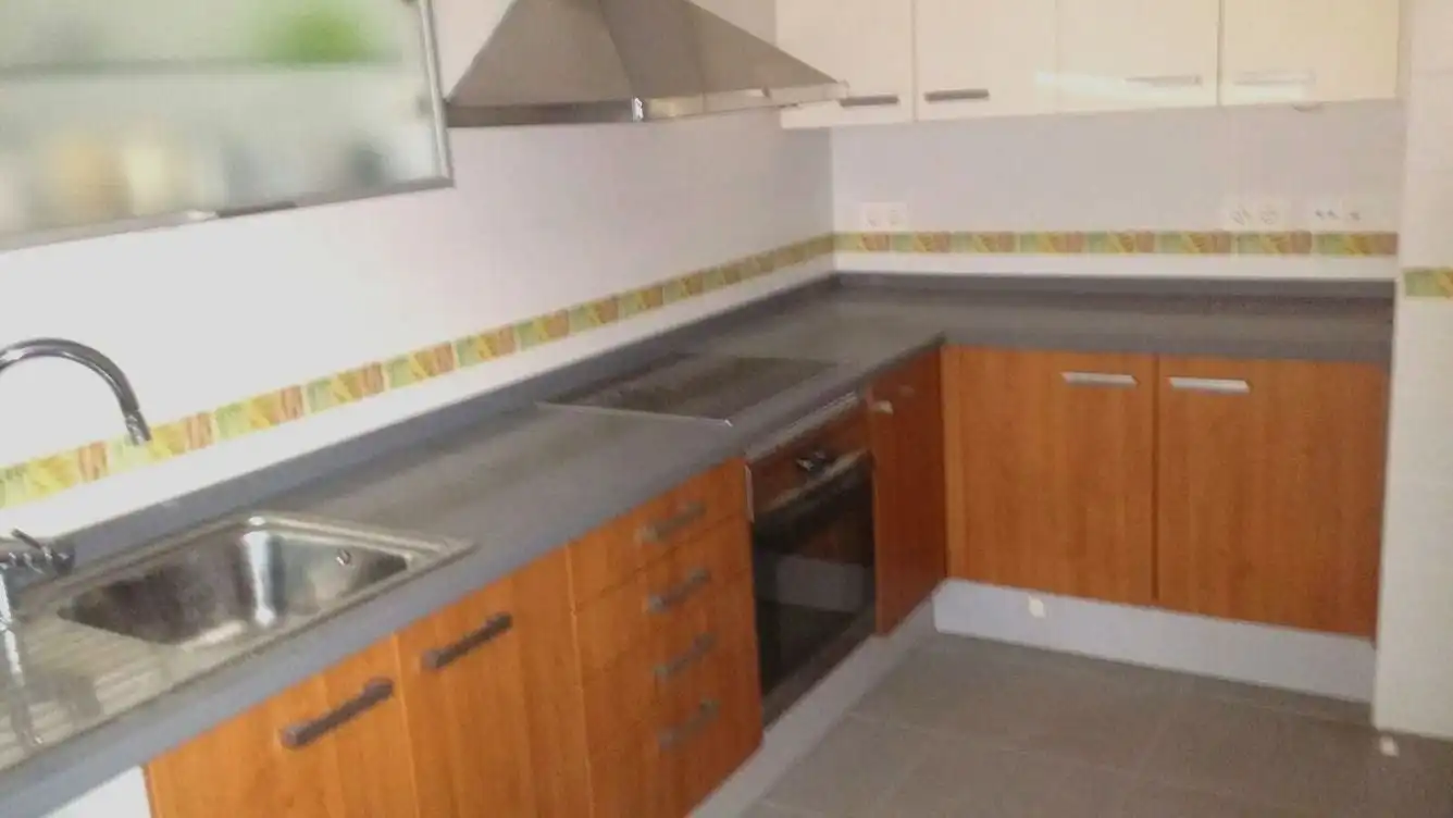 Cuina de Àtic en venda en Alicante / Alacant amb Calefacció, Parquet i Terrassa