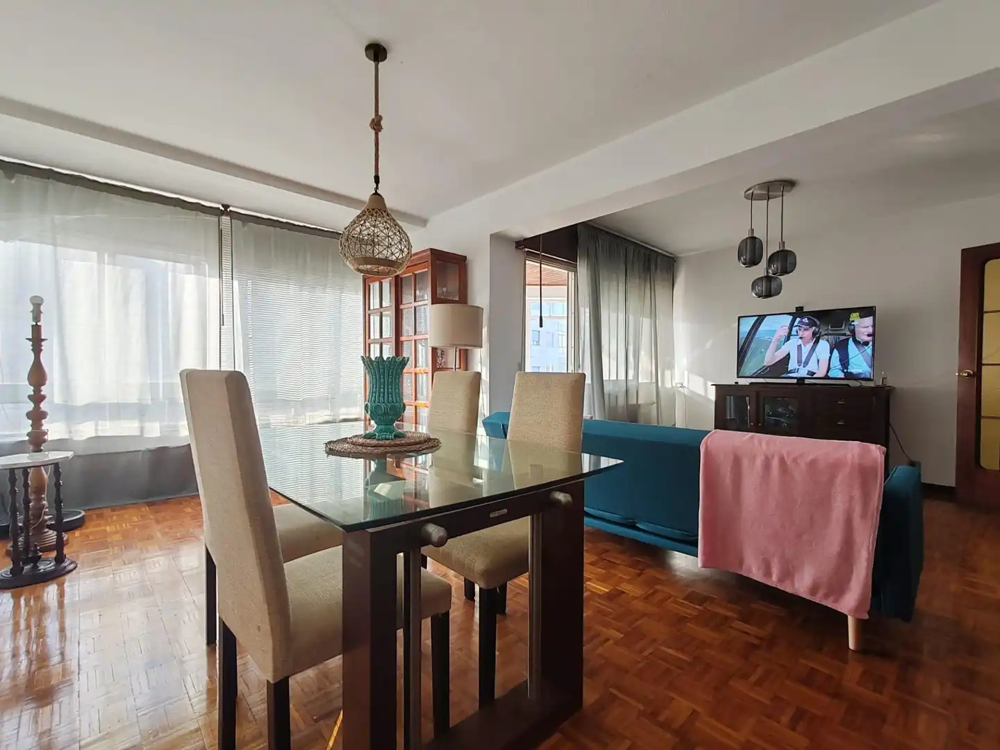 Comedor de Edificio en venta en Boiro