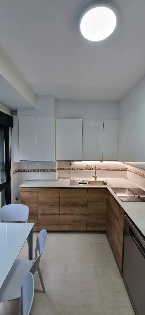 Cocina de Piso de alquiler en Ordes con Calefacción y Amueblado