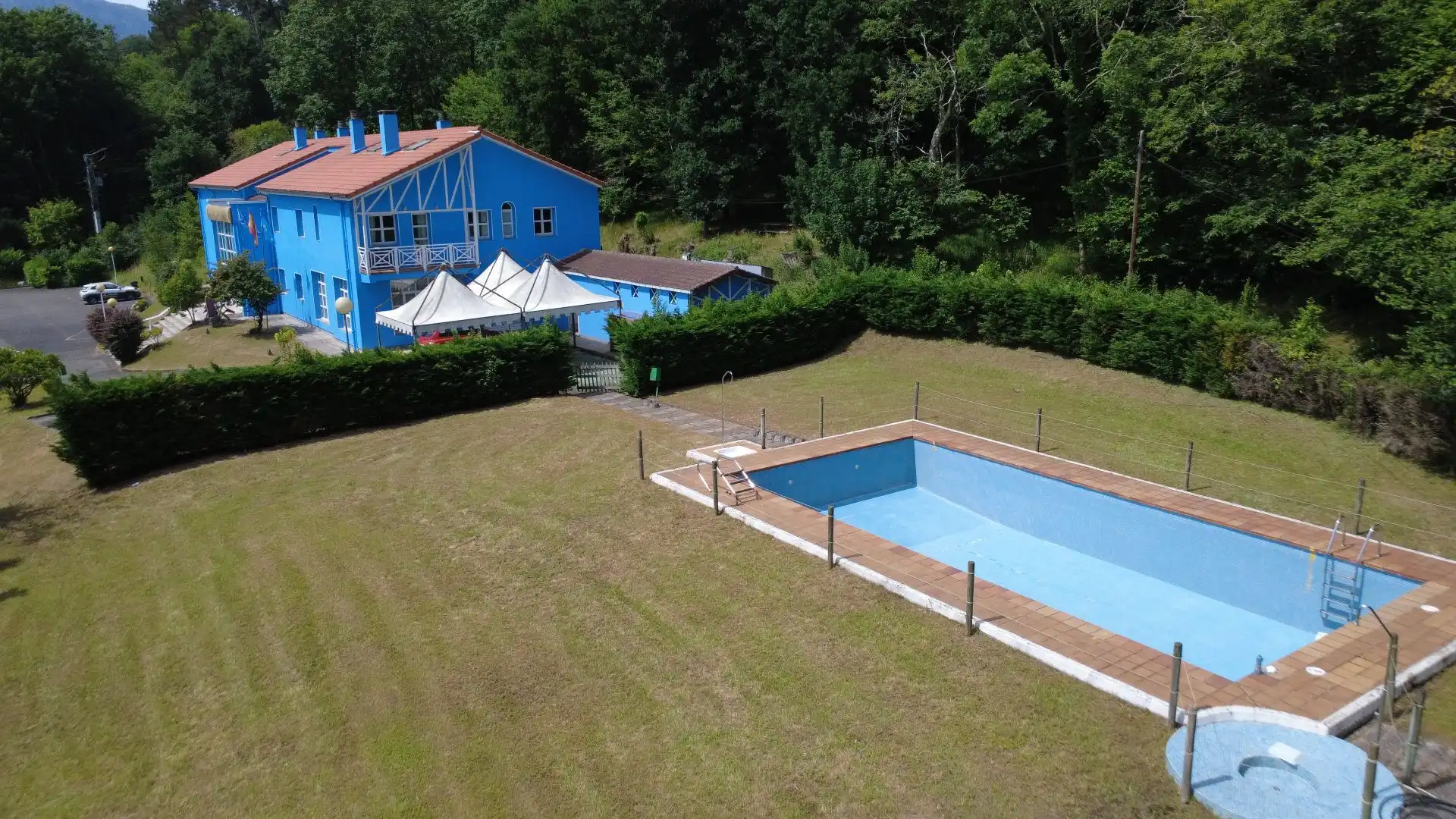 Piscina de Edificio en venta en Cangas de Onís
