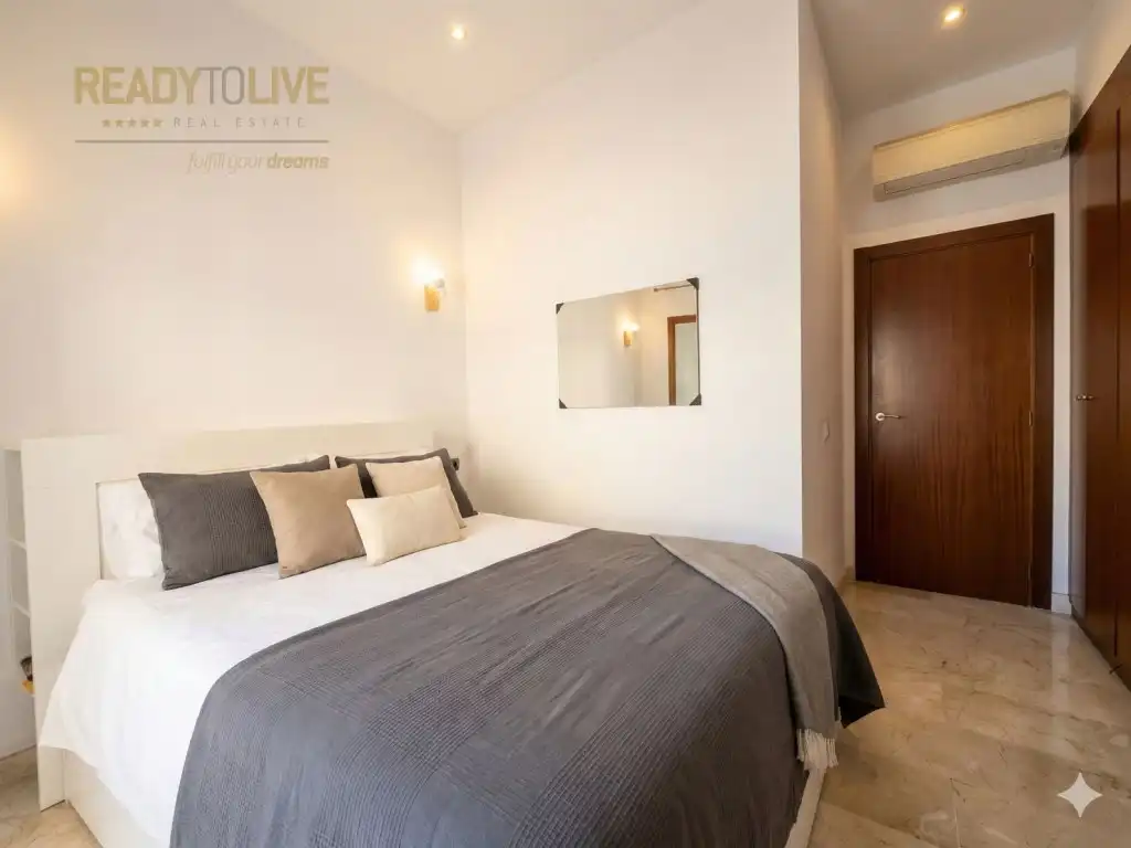 Bedroom of Flat for sale in Alcúdia  with Air Conditioner, Terrace and Furnished