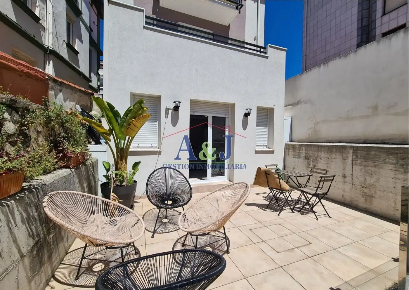 Terrassa de Planta baixa de lloguer en Santander amb Calefacció, Jardí privat i Terrassa