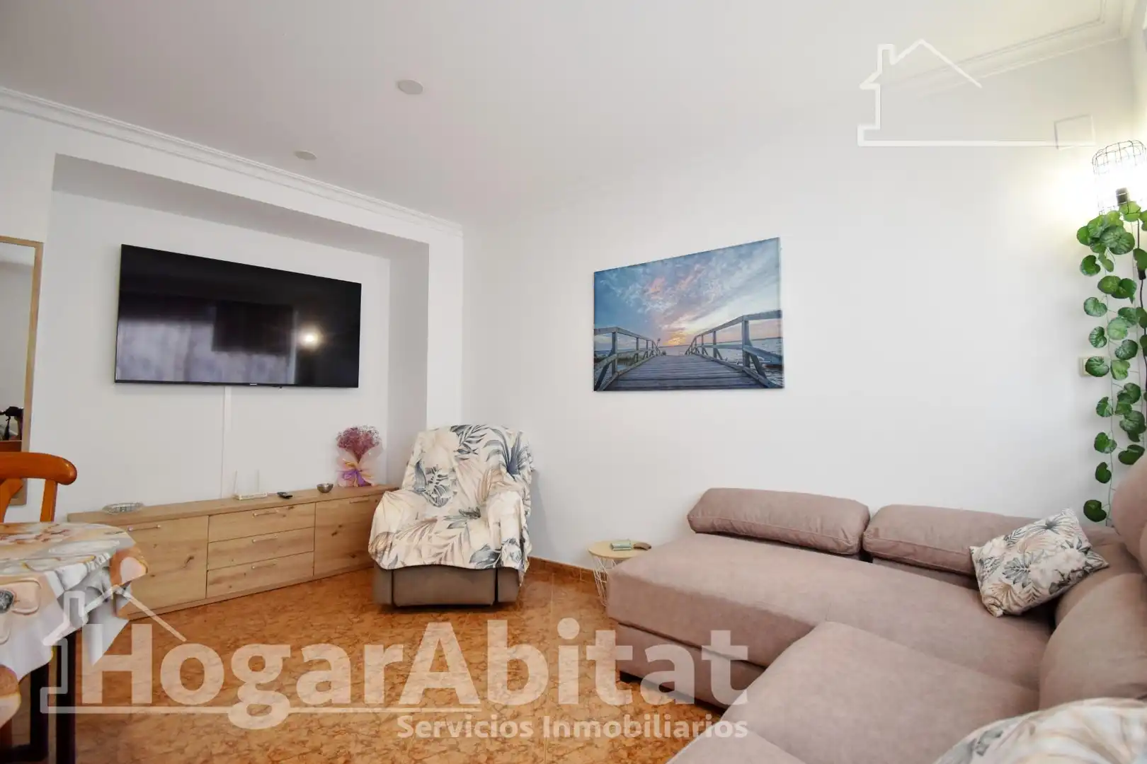 Sala d'estar de Pis de lloguer en Oliva amb Aire condicionat, Calefacció i Terrassa