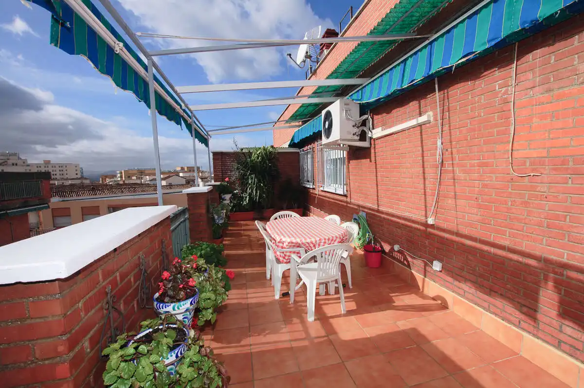 Terraza de Ático en venta en Granada con Aire acondicionado, Calefacción y Terraza