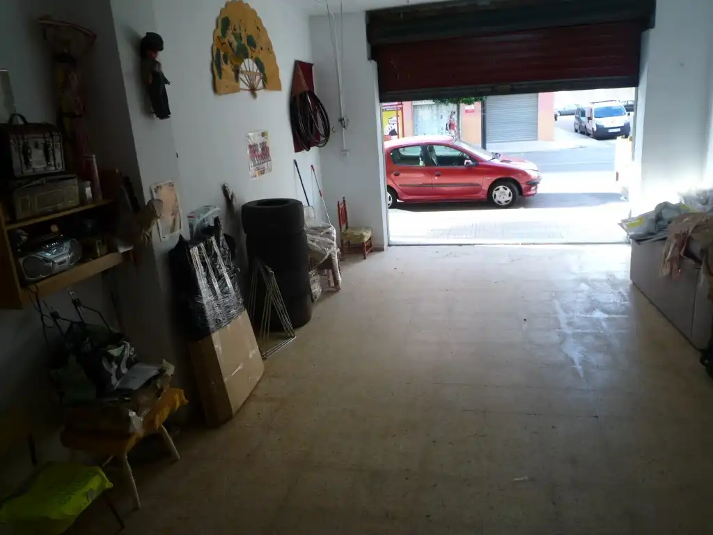 Business premises for sale in Casc Urbà