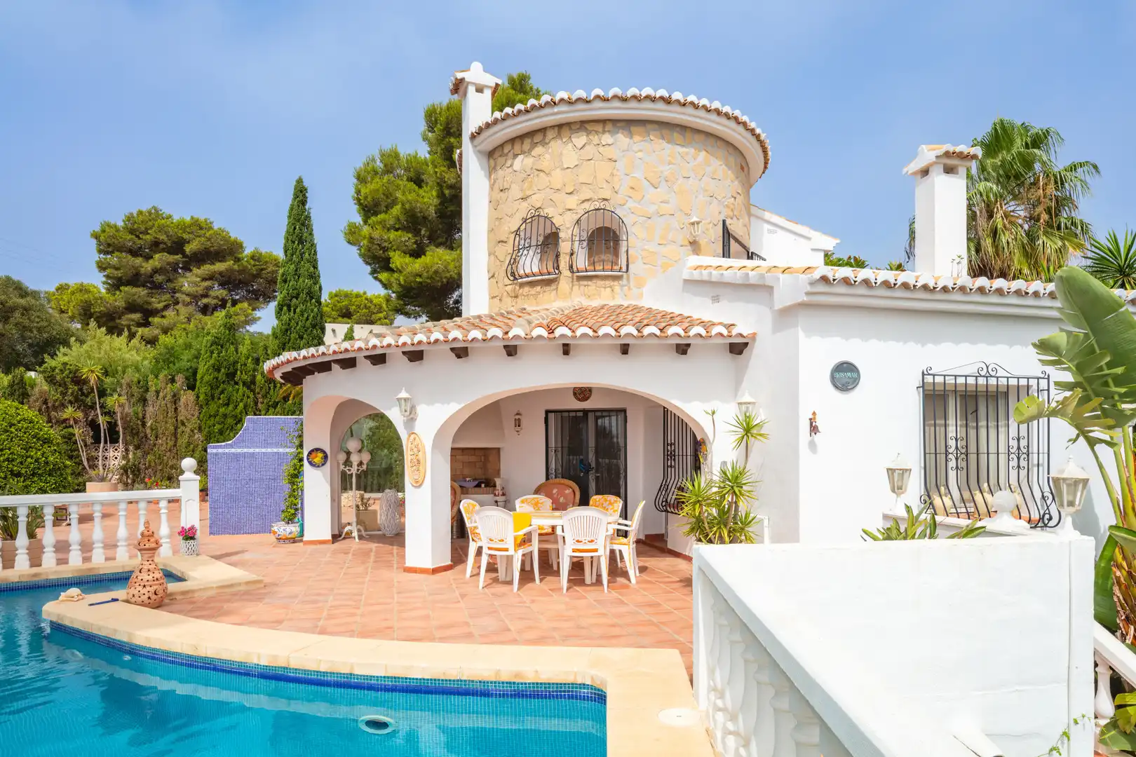 Vista exterior de Casa o chalet en venta en Jávea / Xàbia con Jardín privado, Terraza y Piscina