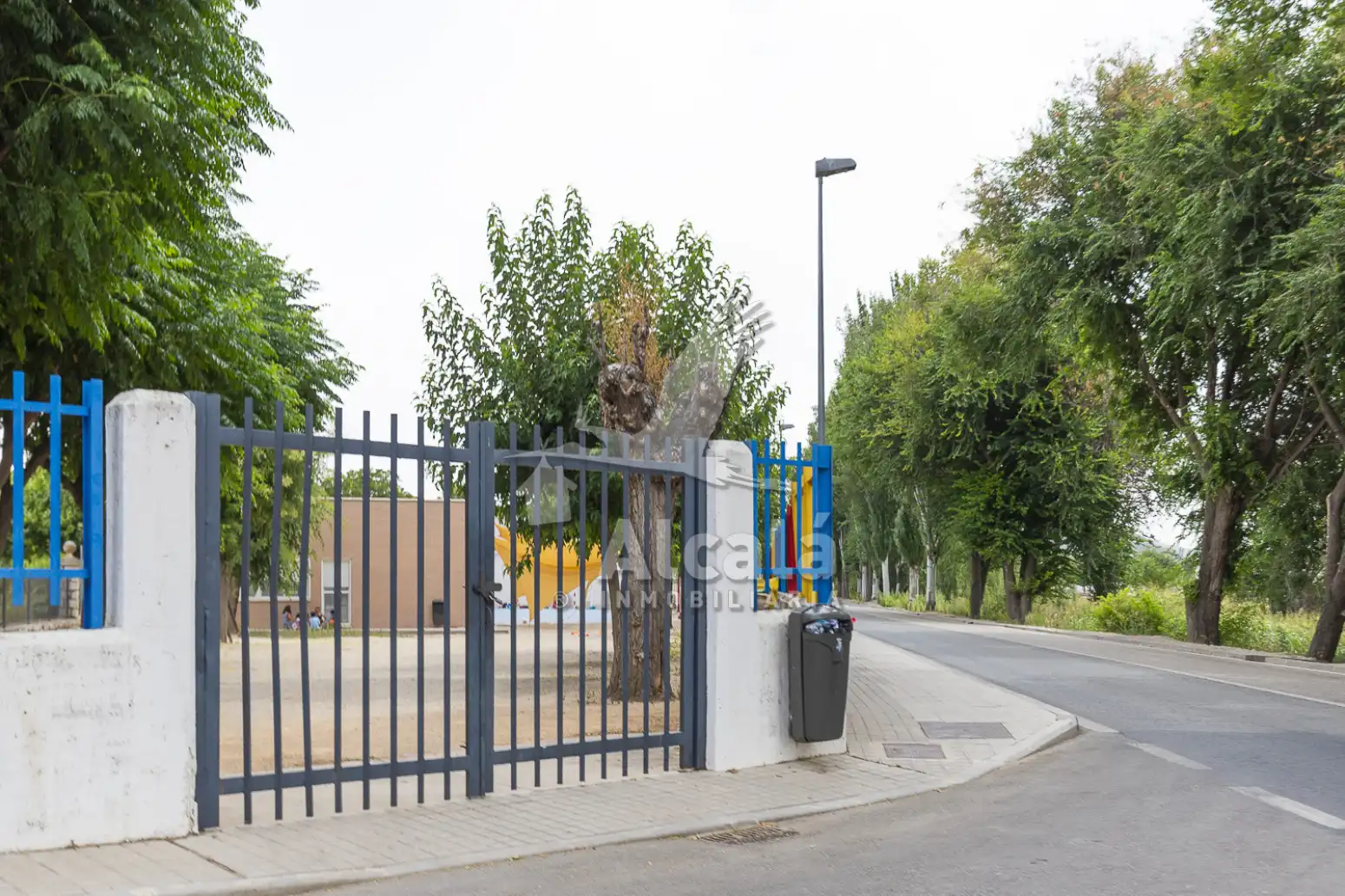 Parking de Casa o chalet en venta en Tielmes con Aire acondicionado, Calefacción y Jardín privado