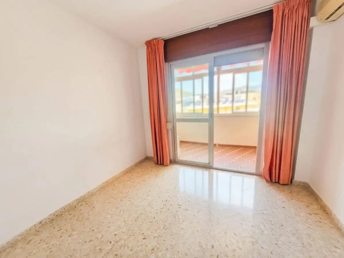 Schlafzimmer von Wohnung zum Verkauf in Rincón de la Victoria mit Klimaanlage, Terrasse und Möbliert