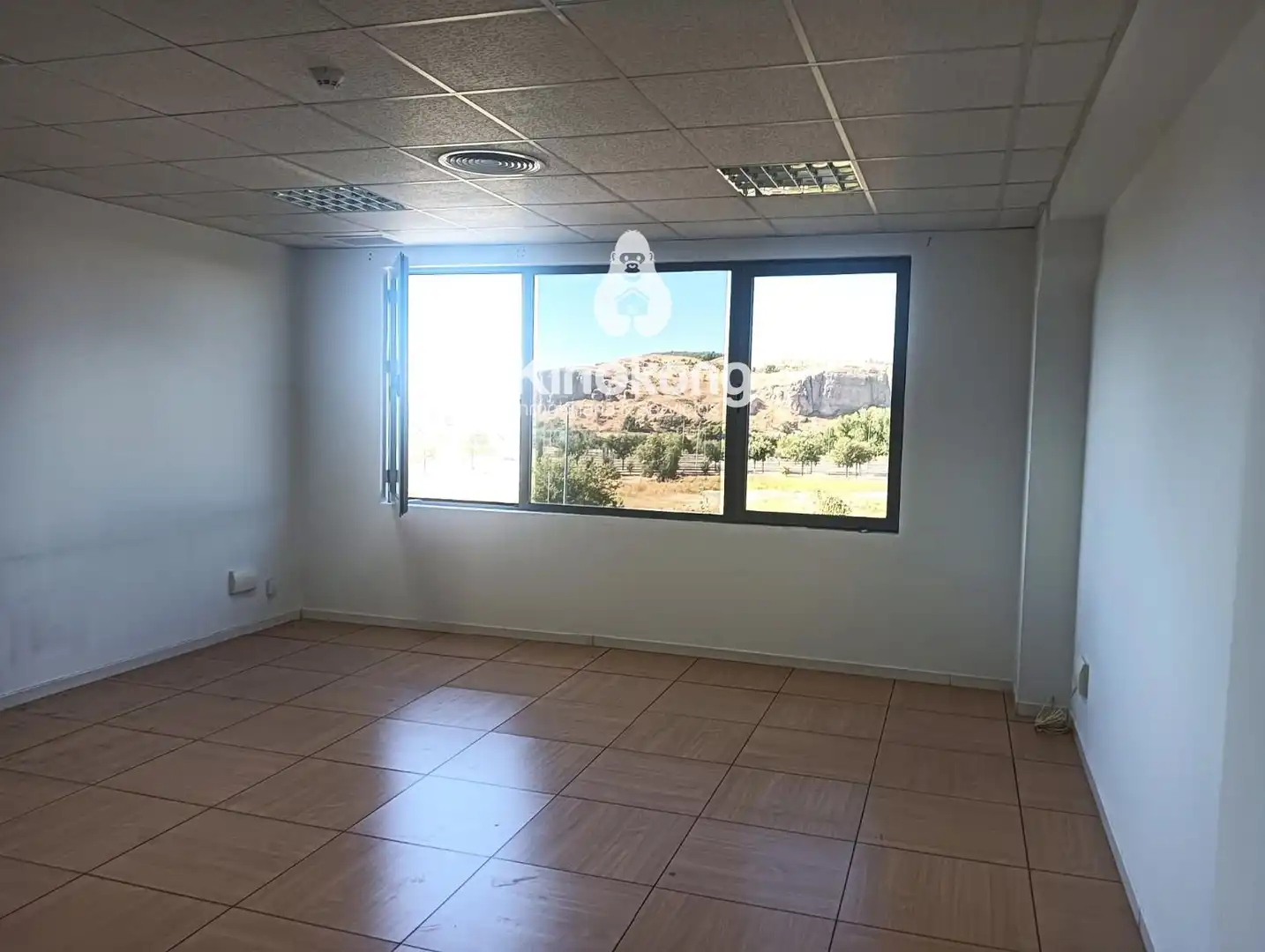 Oficina en venda en Rivas-Vaciamadrid amb Aire condicionat i Calefacció
