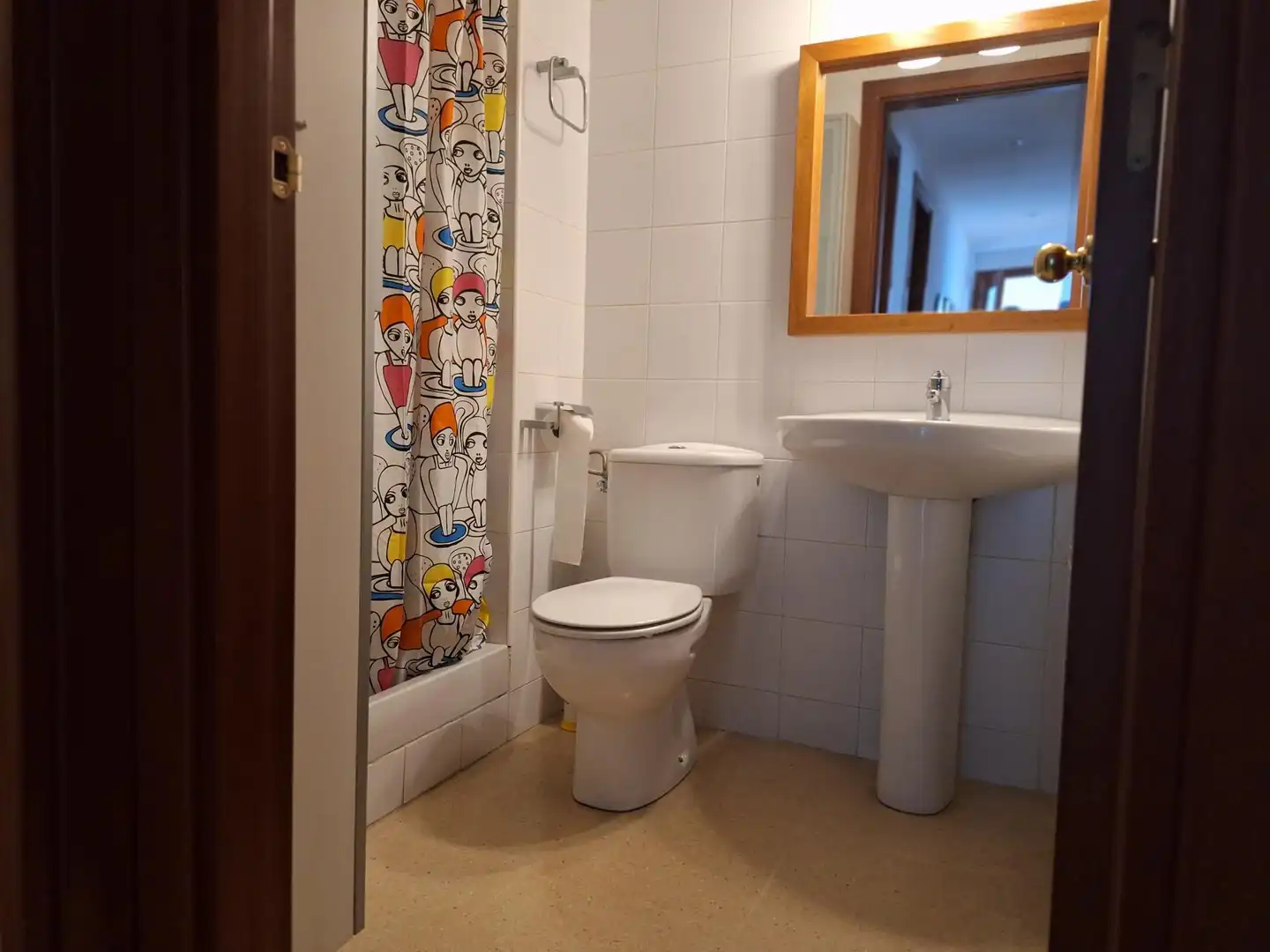 Bathroom of Flat for sale in Salt  with Heating